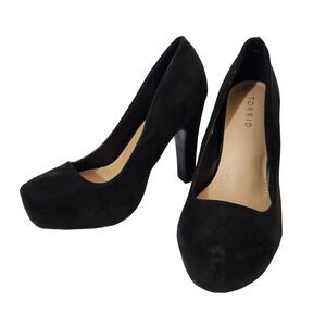 Torrid Black Faux Suede Platform Tapered Pump Heels Extra Wide Width Size 8.5WW